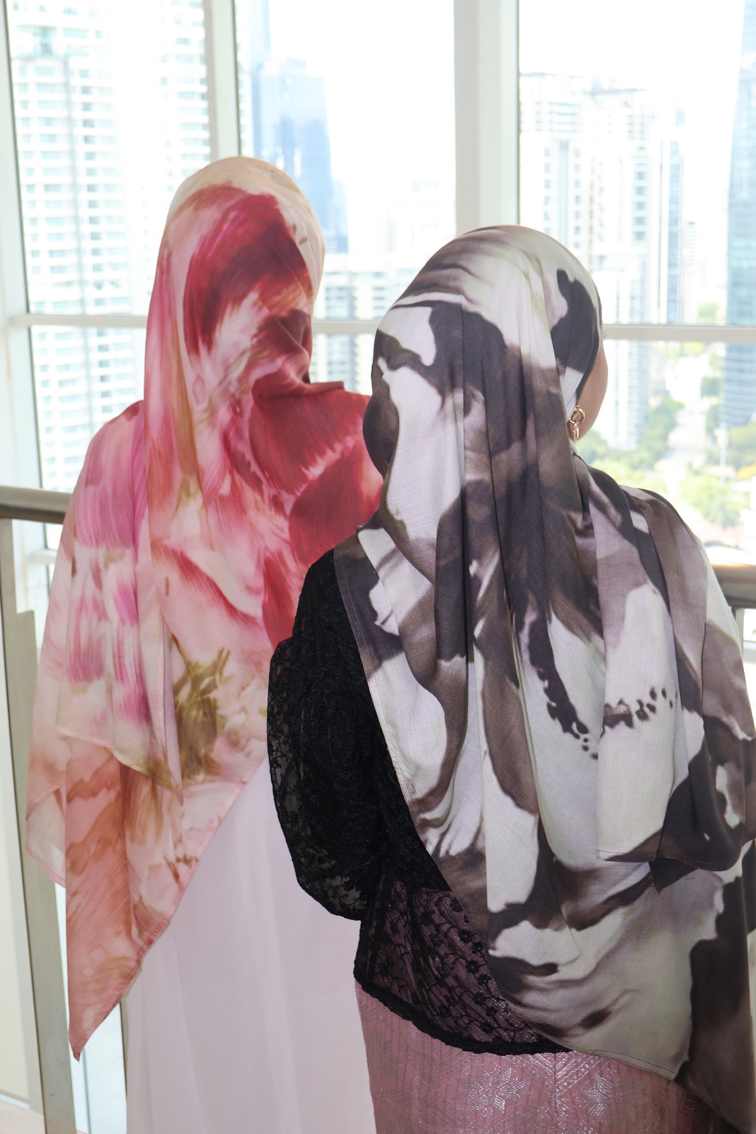 Aysha Printed Shawl - Image 3